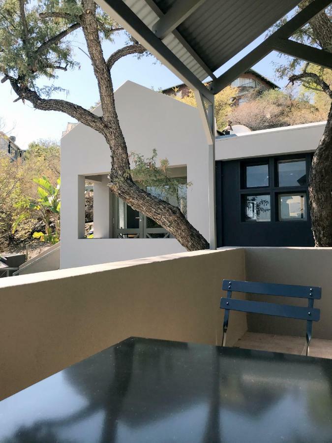 Herzinger Boutique Guesthouse Klein Windhoek エクステリア 写真
