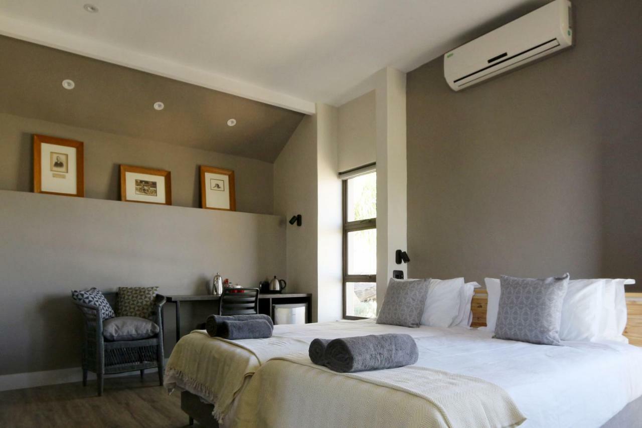 Herzinger Boutique Guesthouse Klein Windhoek エクステリア 写真