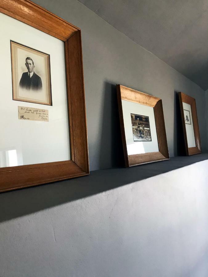 Herzinger Boutique Guesthouse Klein Windhoek エクステリア 写真